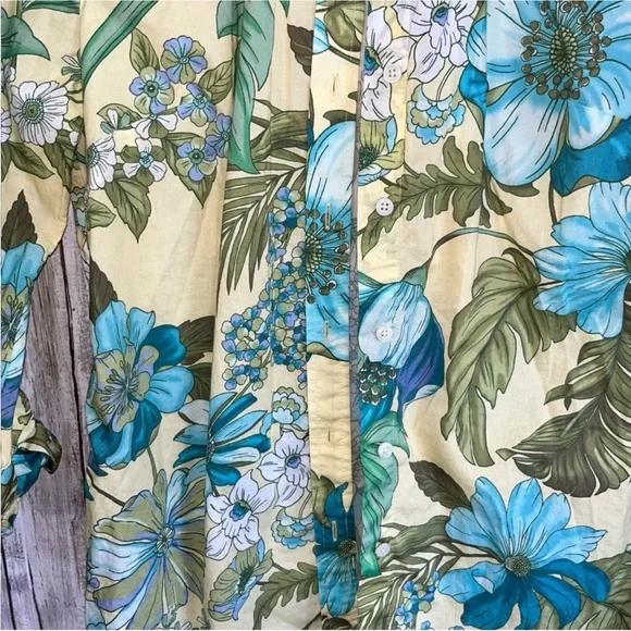 Talbots Green Floral Palm Button Down - Picture 4 of 6